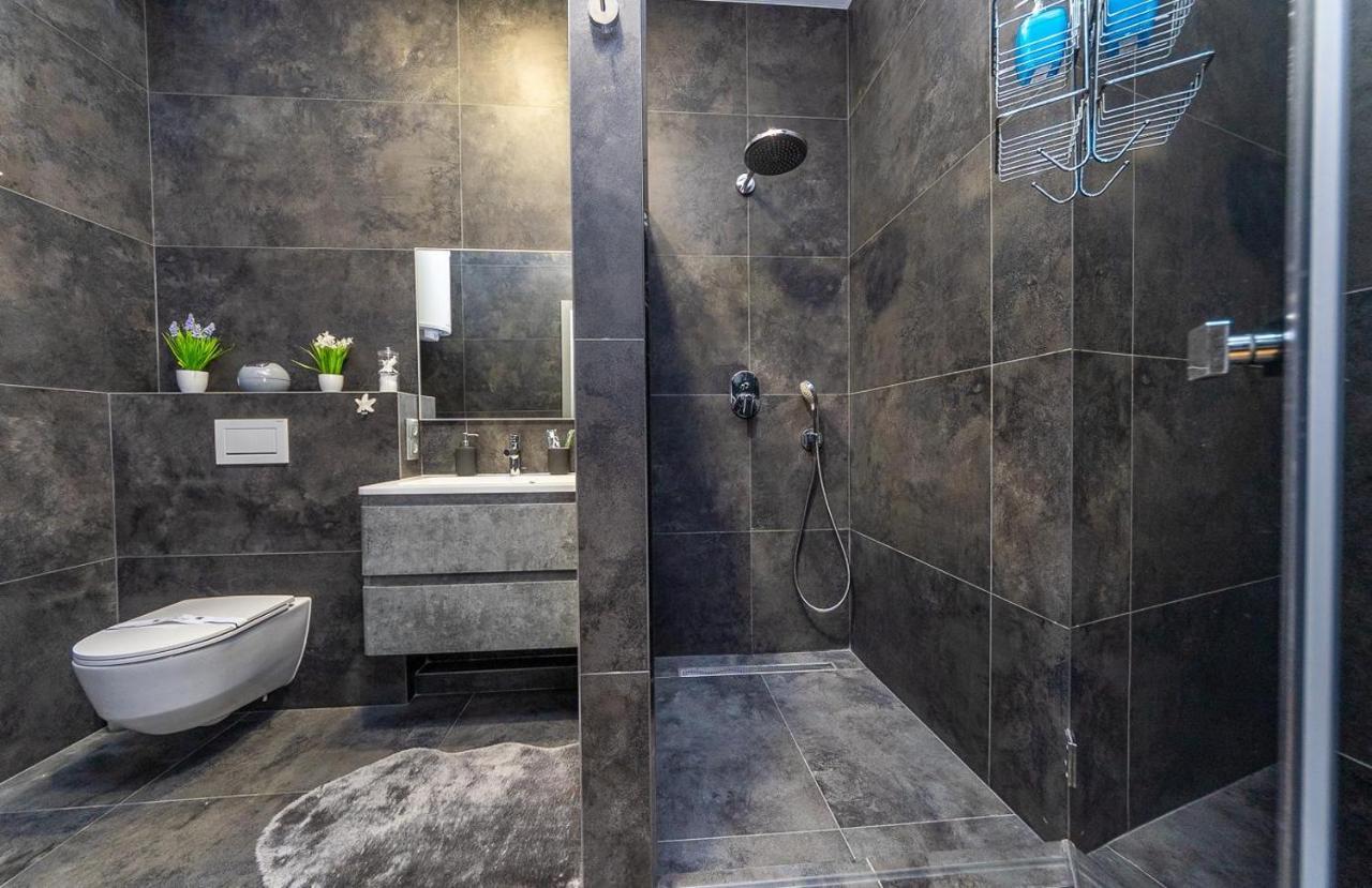 Luxury Apartments Smartplaza Obolon Metro Minskai Kyjev Exteriér fotografie